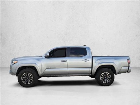 Used 2023 Toyota Tacoma TRD Sport image 8
