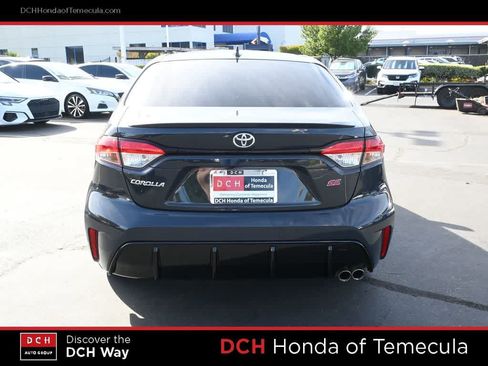 Used 2024 Toyota Corolla SE w/ SE Premium Package FWD image 6