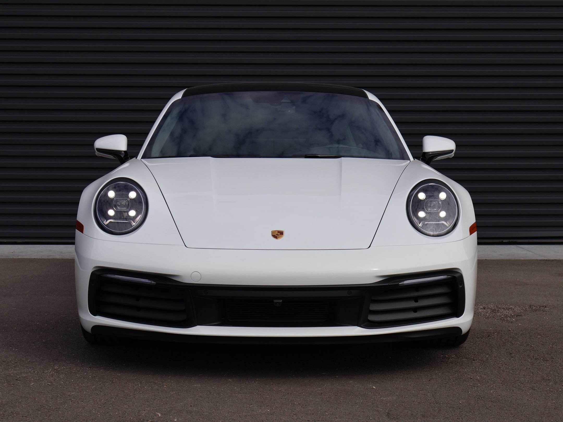 Used 2023 Porsche 911 Carrera RWD image 6