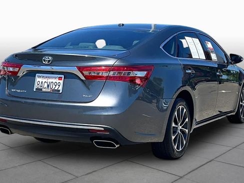Used 2017 Toyota Avalon XLE w/ All Weather Liner Package FWD image 12