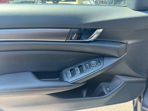 Used 2021 Honda Accord LX image 19