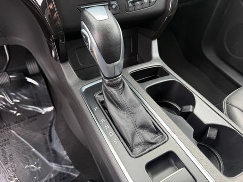 Used 2019 Ford Escape Titanium AWD/4WD image 30
