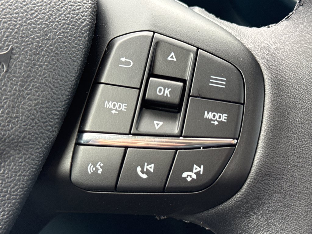 New 2026 Ford Maverick XLT w/ XLT Luxury Package FWD image 24