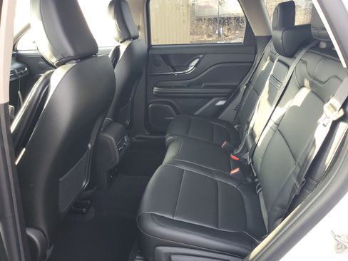 New 2026 Lincoln Corsair Premiere image 25