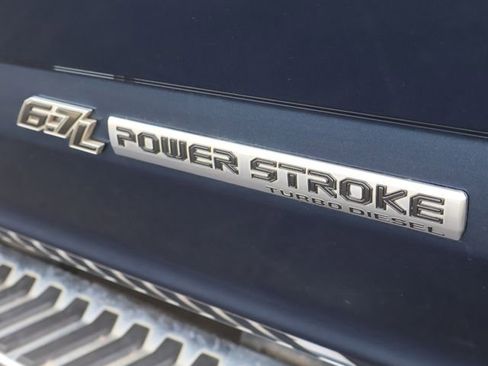 Used 2017 Ford F250 Lariat w/ Chrome Package image 57