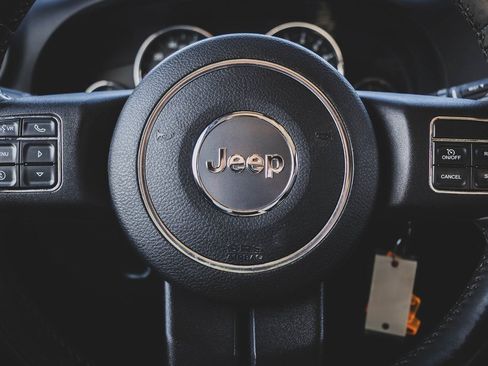 Used 2012 Jeep Wrangler Sahara w/ Dual Top Group image 6