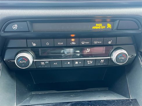 Used 2022 MAZDA CX-9 Carbon Edition image 15