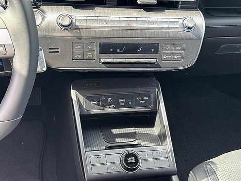 New 2026 Hyundai Kona SEL Premium FWD image 11