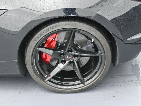 Used 2025 Chevrolet Corvette E-Ray w/ ZER Performance Package image 32