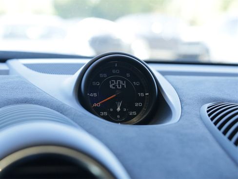 Certified 2024 Porsche 718 Cayman GT4 RS image 19