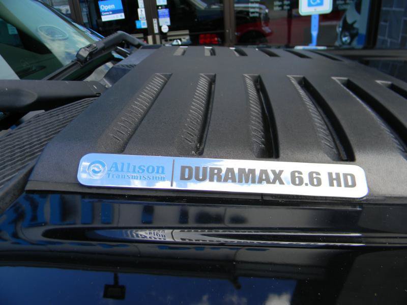 Used 2012 GMC Sierra 3500 SLT w/ SLT Convenience Package AWD/4WD image 11