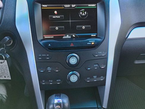 Used 2012 Ford Explorer XLT AWD/4WD image 14