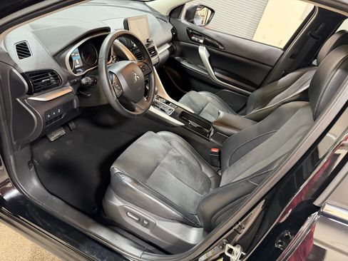 Used 2023 Mitsubishi Eclipse Cross SE image 33