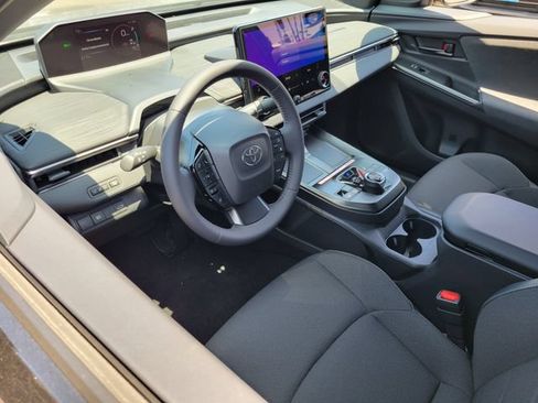 New 2026 Toyota C-HR AWD/4WD image 5