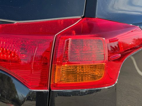 Used 2014 Toyota RAV4 Limited w/ Technology Package image 48