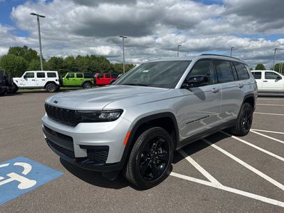 New 2025 Jeep Grand Cherokee L Altitude