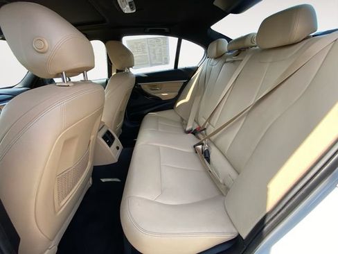 Used 2017 BMW 330e RWD image 13