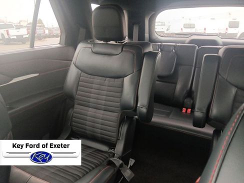 Used 2025 Ford Explorer ST-Line w/ Premium Package image 33