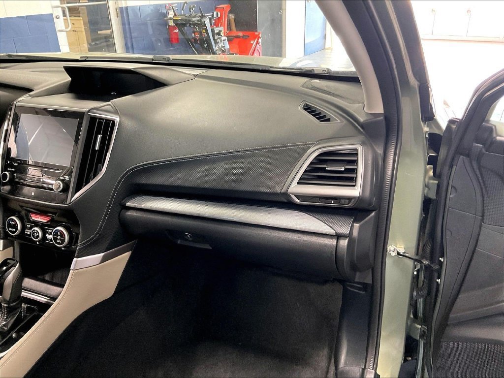 Used 2021 Subaru Forester Limited AWD/4WD image 13