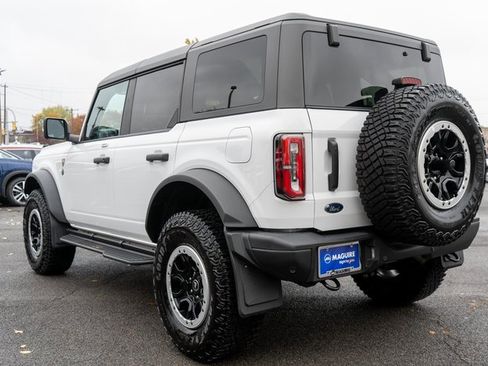 Used 2023 Ford Bronco Badlands w/ Sasquatch Package image 8