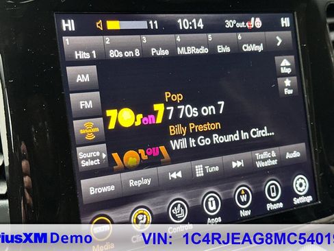 Used 2021 Jeep Grand Cherokee Laredo X image 35