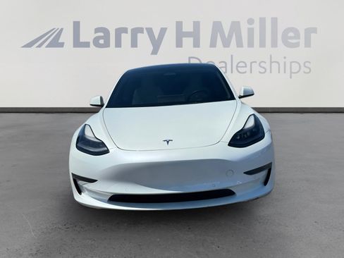 Used 2022 Tesla Model 3 Long Range AWD/4WD image 8
