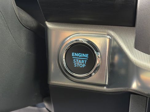 Used 2024 Ford F150 Lariat w/ FX4 Off-Road Package AWD/4WD image 24