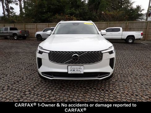 Certified 2025 Volvo XC90 B5 Plus image 3