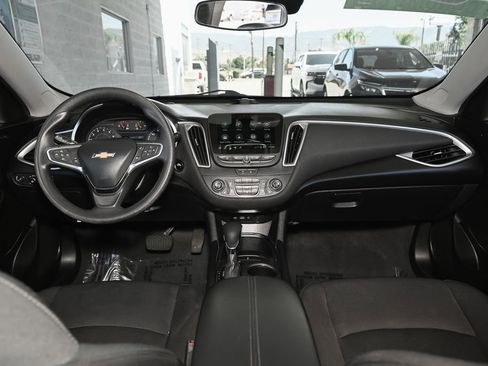 Used 2023 Chevrolet Malibu LT FWD image 23