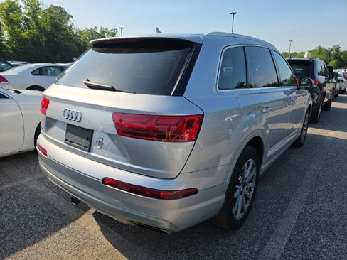 Used 2019 Audi Q7 3.0T Premium Plus AWD/4WD image 4