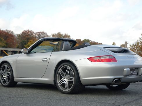 Used 2007 Porsche 911 Carrera image 5