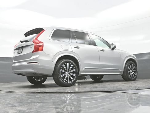 Used 2023 Volvo XC90 B6 Plus w/ Protection Package Premier AWD/4WD image 27