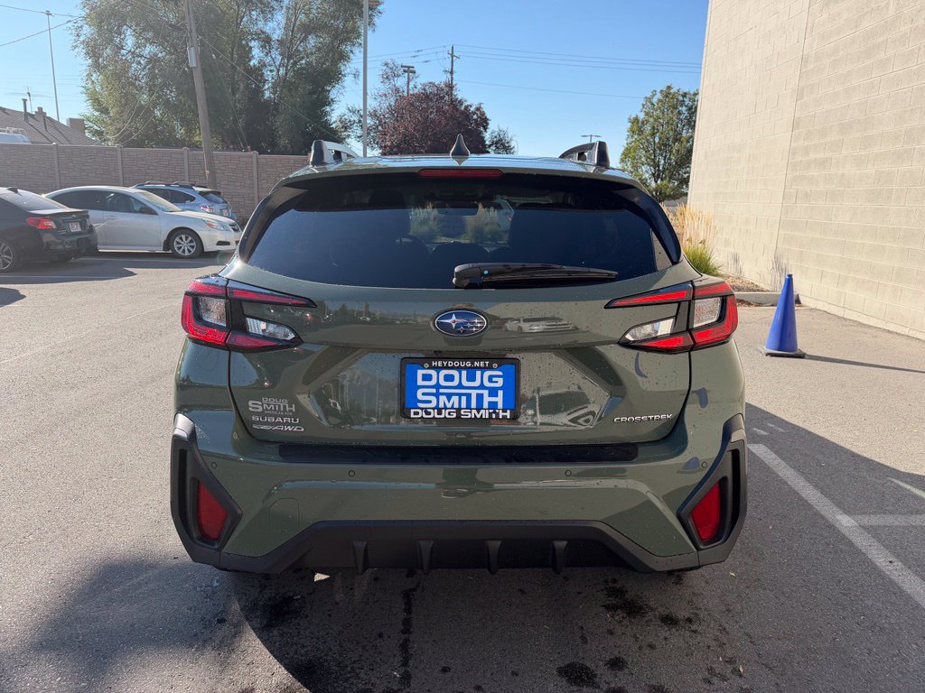 Used 2025 Subaru Crosstrek 2.5i Limited AWD/4WD image 4