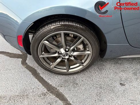Used 2017 MAZDA MX-5 Miata RF Grand Touring RWD image 18