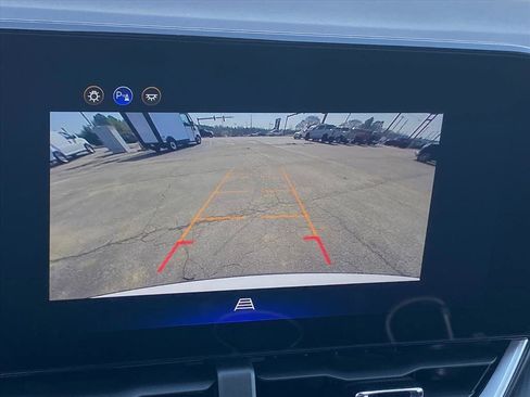 New 2026 Chevrolet Equinox LT image 16