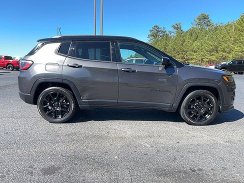 Used 2022 Jeep Compass Latitude w/ Sun and Sound Group image 4