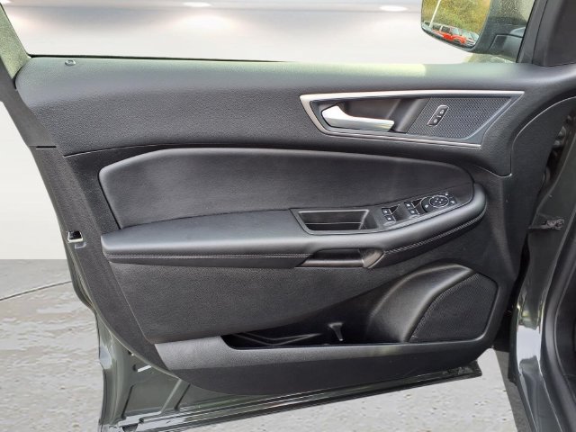 Used 2024 Ford Edge SEL w/ Convenience Package AWD/4WD image 17