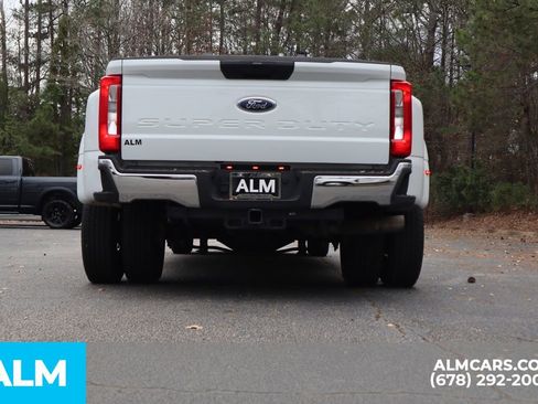 Used 2025 Ford F350 XLT image 7