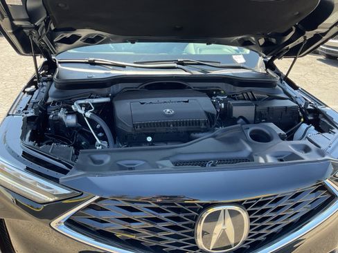 Used 2025 Acura MDX SH-AWD w/ Technology Package image 22