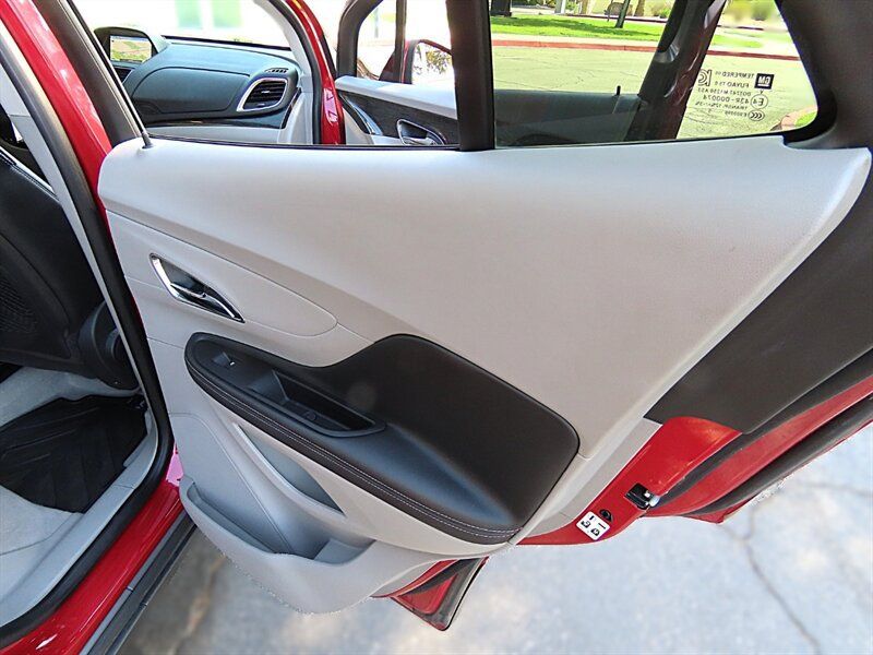 Used 2015 Buick Encore Premium w/ Experience Buick Package FWD image 32