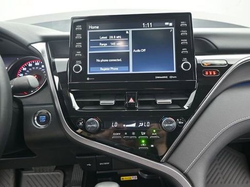 Used 2024 Toyota Camry XSE FWD image 8