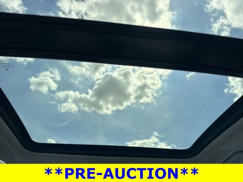 Used 2021 Acura RDX FWD w/ Advance Package image 16