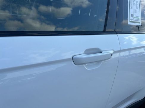 Certified 2023 Jeep Grand Cherokee L Laredo image 21