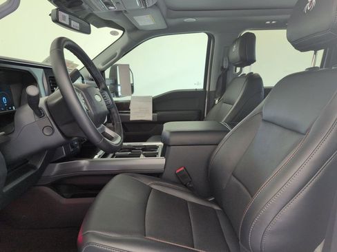 Used 2024 Ford F250 Lariat w/ Lariat Ultimate Package image 4