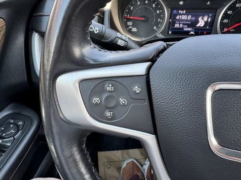 Used 2020 GMC Terrain SLE AWD/4WD image 12