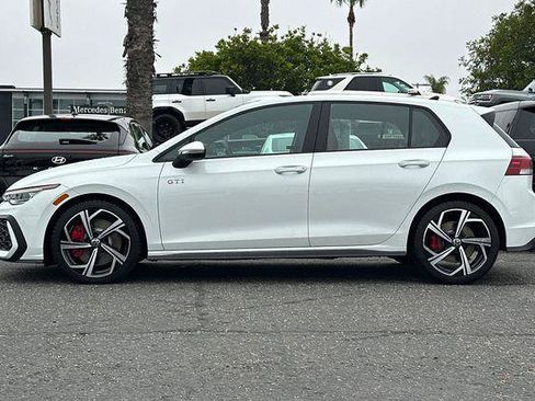 Used 2025 Volkswagen GTI SE FWD image 7