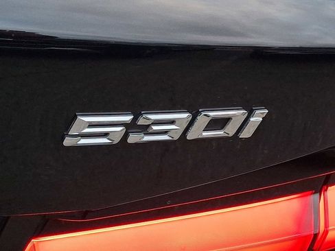 Used 2023 BMW 530i xDrive w/ Convenience Package image 30