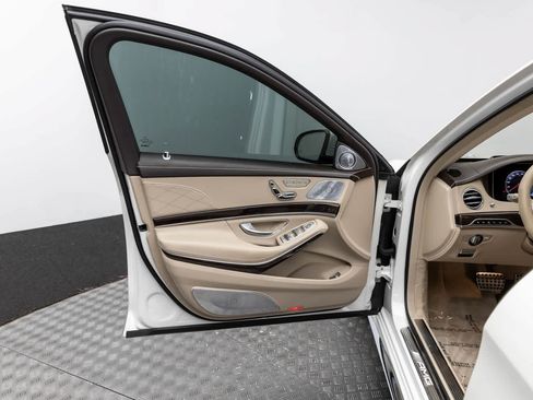 Used 2020 Mercedes-Benz S 65 AMG Sedan image 27