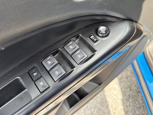 Used 2022 GMC Canyon Elevation w/ Elevation Premium Package image 14