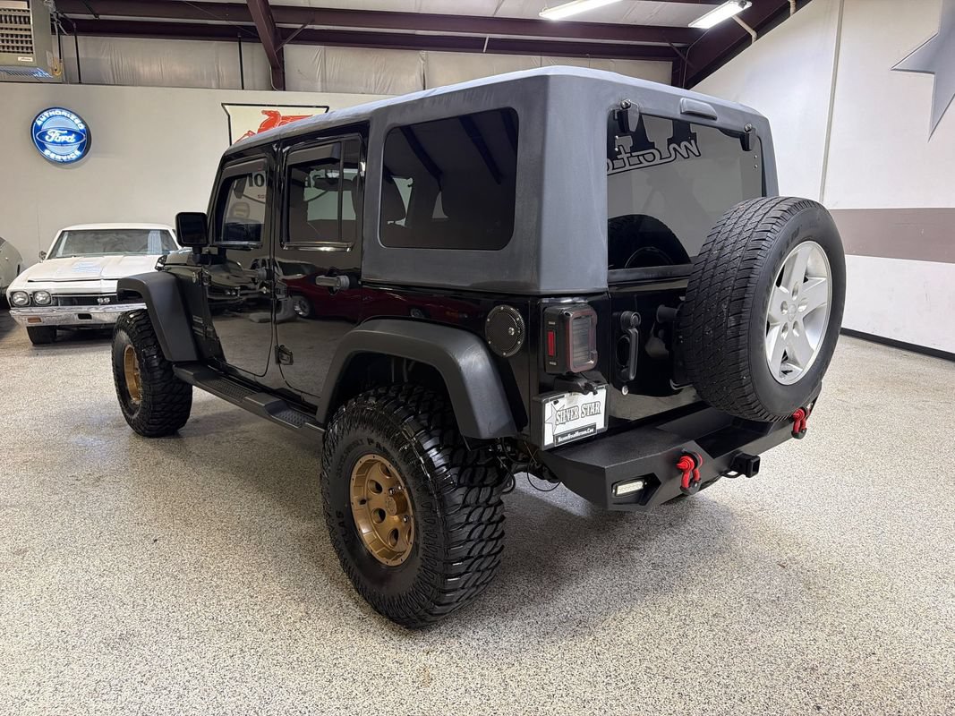 Used 2015 Jeep Wrangler Unlimited Sport w/ Quick Order Package 24S AWD/4WD image 5